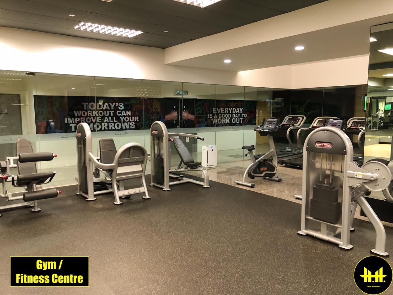 Luco Apartments @ Imperial Suites كوشنج المظهر الخارجي الصورة