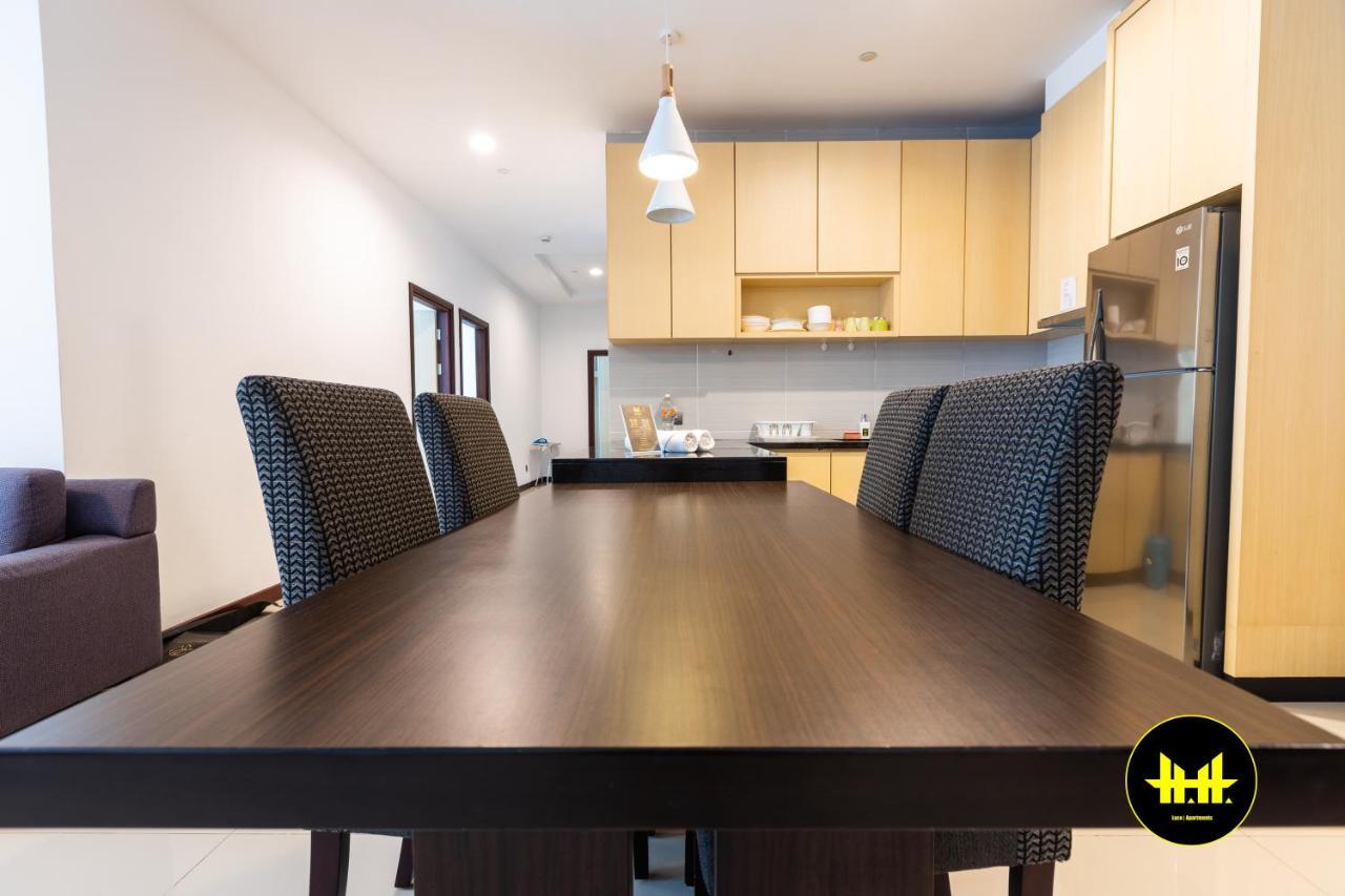 Luco Apartments @ Imperial Suites كوشنج المظهر الخارجي الصورة
